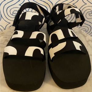 Proenza Schouler sandals newer worn